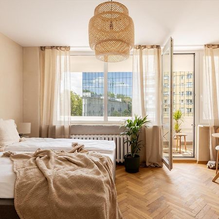 Four Seasons Old Town - Summer Warsaw Exterior photo